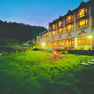 Sagar Heritage Resort, Near Mall Road Manali